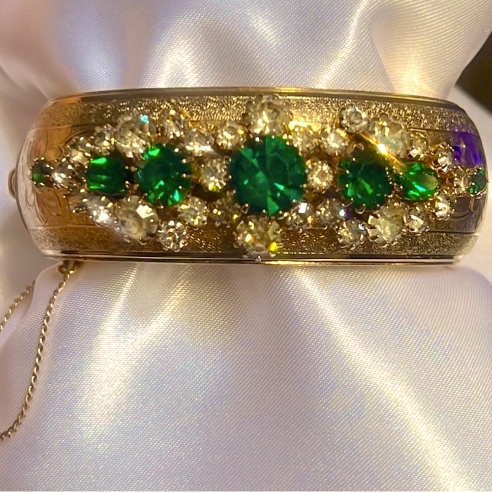 Grand Etched Gold Bangle with Emerald Green and White Crystal Details